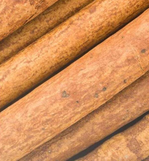 Cinnamon sticks